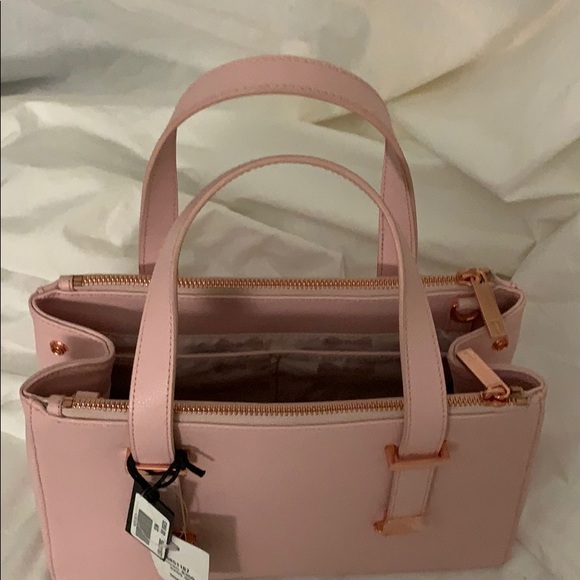 Purse - Picture 2 of 2